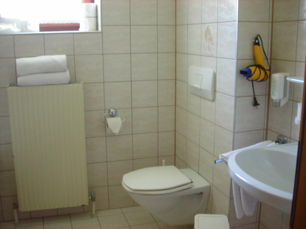 Appartements Lenzhofer Gundersheim Rom bilde